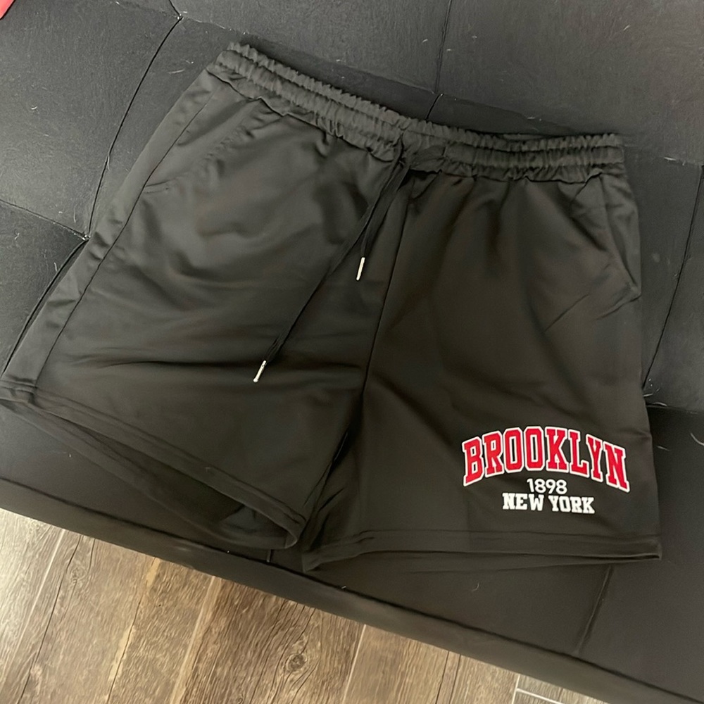 Athletic shorts